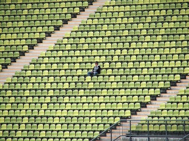 stadium-165406_640.jpg